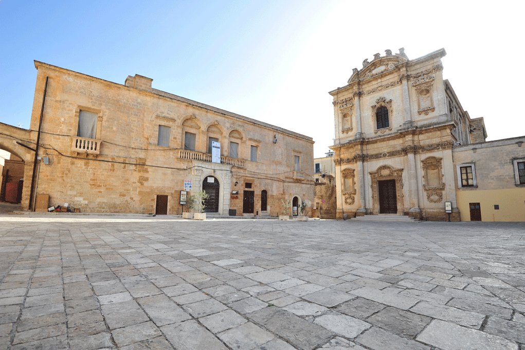 Piazza Orsini del Balzo